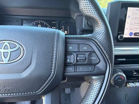 Used 2026 Toyota Tacoma SR5 AWD/4WD image 17