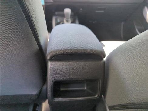 Used 2022 Toyota Corolla LE FWD image 18