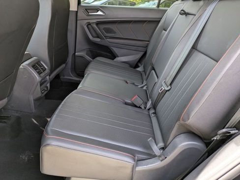 Used 2024 Volkswagen Tiguan Wolfsburg Edition image 21