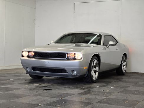 Used 2012 Dodge Challenger R/T Plus RWD image 4