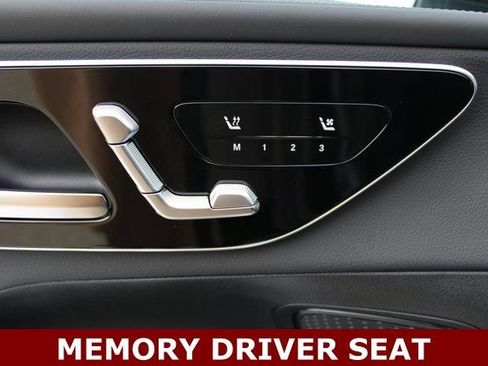 New 2026 Mercedes-Benz GLC 300 4MATIC image 14