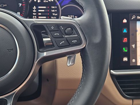 Certified 2023 Porsche Cayenne AWD/4WD image 27