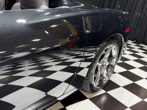 Used 2012 Chevrolet Corvette Convertible w/ 4LT Preferred Equipment Group image 23