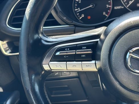 Used 2019 MAZDA MAZDA3 Hatchback w/ Preferred Package FWD image 27