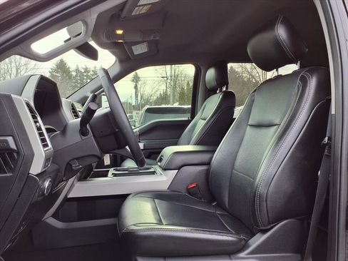 Used 2018 Ford F250 Lariat w/ Lariat Value Package image 6