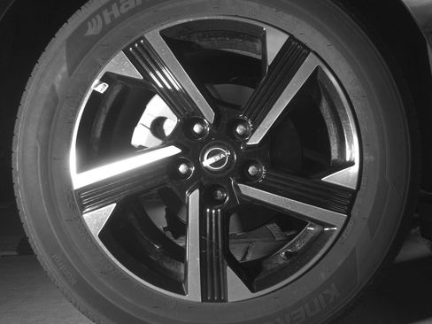 Used 2025 Nissan Sentra SV image 15