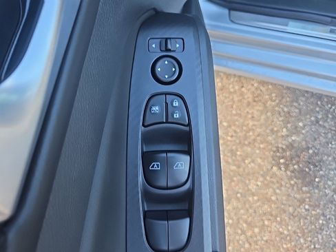 New 2025 Nissan Altima 2.5 SV image 11