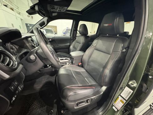 Used 2020 Toyota Tacoma TRD Pro image 9