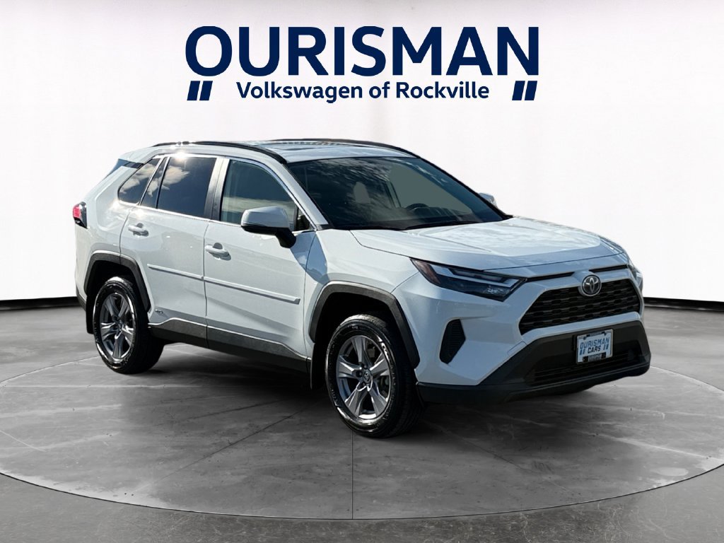 Used 2024 Toyota RAV4 XLE w/ Convenience Package AWD/4WD image 1
