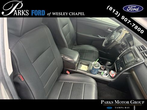Used 2015 Toyota Camry LE FWD image 4