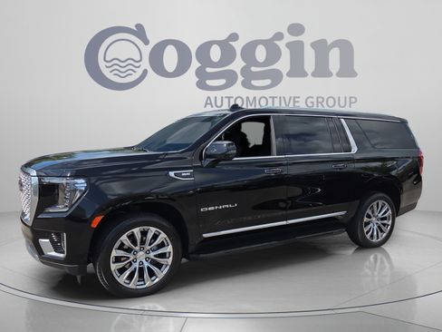 Certified 2024 GMC Yukon XL Denali w/ Advanced Technology Package AWD/4WD image 1