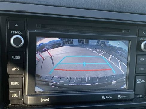 Used 2017 Toyota Sequoia Platinum AWD/4WD image 22