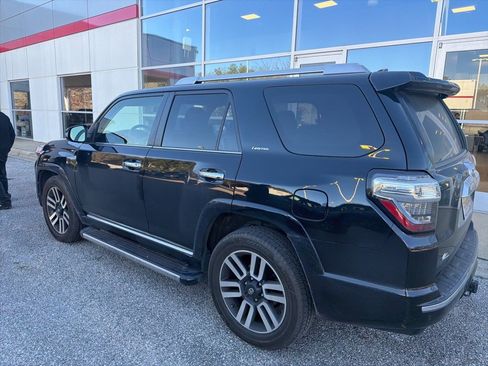 Used 2019 Toyota 4Runner Limited image 2