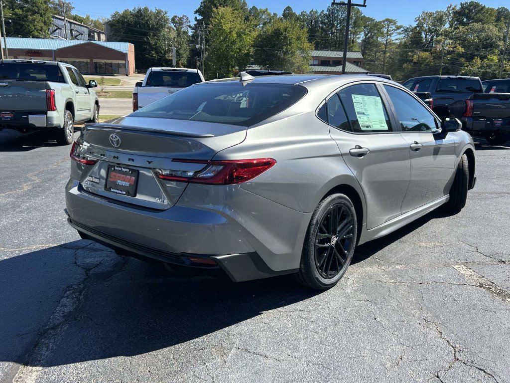 New 2026 Toyota Camry SE FWD image 3