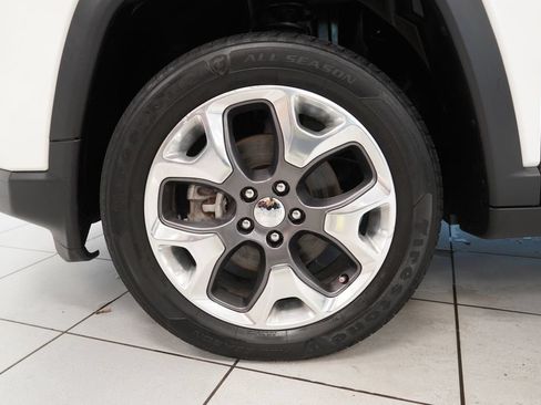 Used 2020 Jeep Compass Limited AWD/4WD image 16