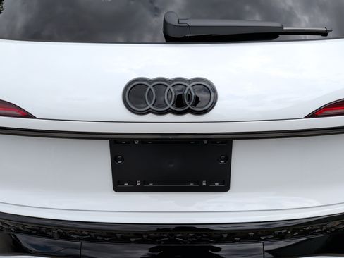 Used 2026 Audi Q3 quattro 2.0T AWD/4WD image 42
