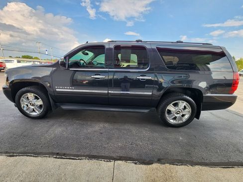 Used 2011 Chevrolet Suburban LTZ AWD/4WD image 6