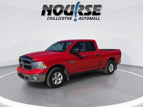 Used 2017 RAM 1500 Classic SLT AWD/4WD image 4