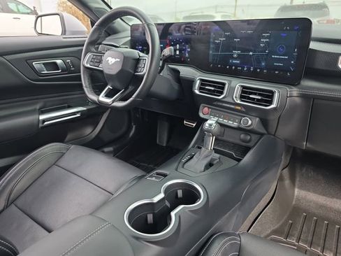 Used 2024 Ford Mustang GT Premium image 16