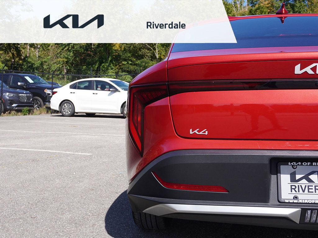 Used 2025 Kia K4 FWD image 13