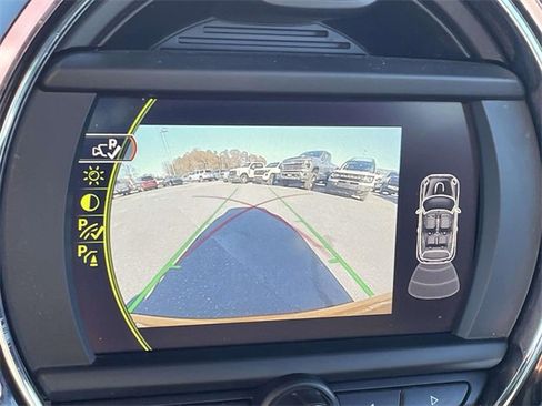 Used 2017 MINI Cooper Convertible image 20