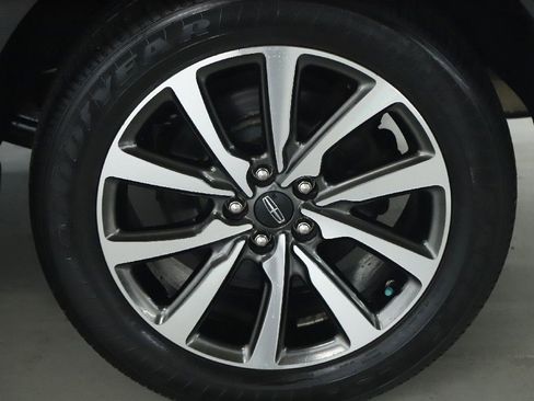 Used 2019 Lincoln MKC Reserve w/ MKC Climate Package FWD image 41