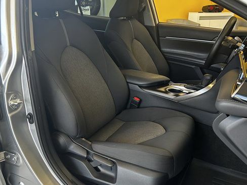 Used 2023 Toyota Camry LE image 16