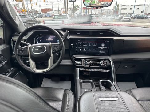 Used 2024 GMC Sierra 2500 Denali w/ Denali Reserve Package image 26