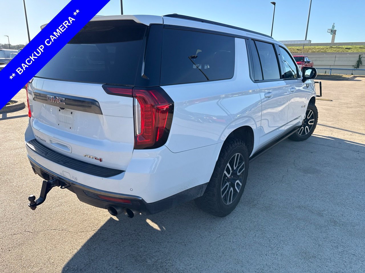 Used 2022 GMC Yukon XL AT4 w/ Max Trailering Package AWD/4WD image 11