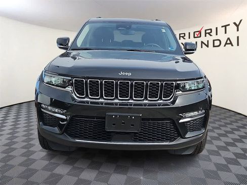 Used 2024 Jeep Grand Cherokee Limited 4xe image 2