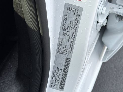 Used 2024 RAM 1500 Laramie RWD image 40