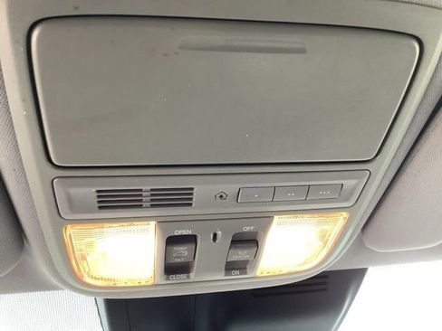 Used 2017 Honda CR-V Touring image 35
