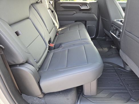 New 2026 GMC Sierra 2500 SLT w/ SLT Premium Package AWD/4WD image 25