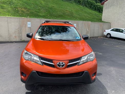 Used 2015 Toyota RAV4 LE AWD/4WD image 7