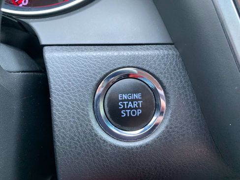 Used 2019 Toyota Camry XSE FWD image 24