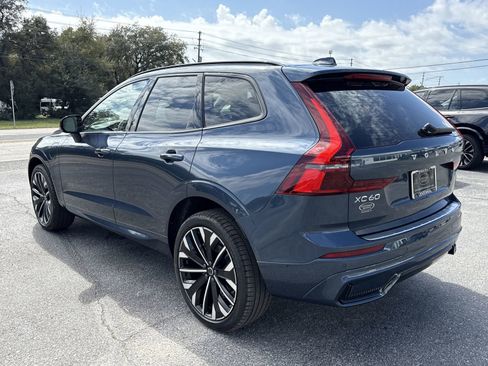New 2026 Volvo XC60 T8 Ultra w/ Protection Package Premier AWD/4WD image 3