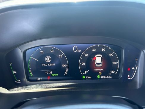 Used 2026 Honda CR-V TrailSport image 31