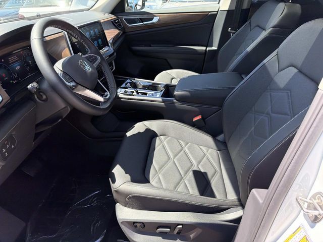 New 2026 Volkswagen Atlas SE FWD image 14