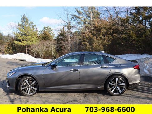 Certified 2025 Acura TLX w/ Technology Package image 4