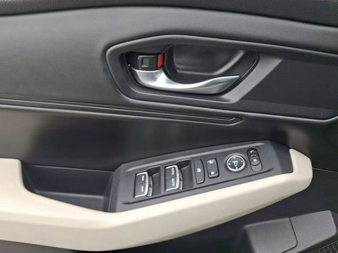 Used 2024 Honda Accord EX image 12