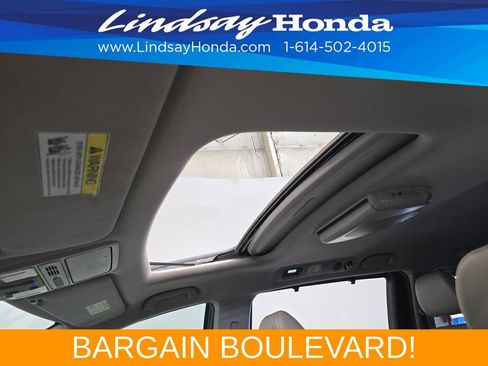 Used 2016 Honda Odyssey EX-L image 22