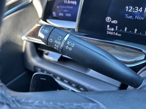 Used 2023 Cadillac Escalade Premium Luxury Platinum image 58