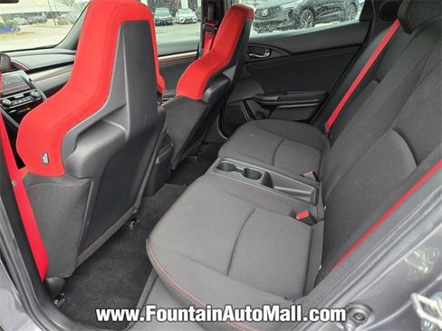 Used 2018 Honda Civic Type R image 9