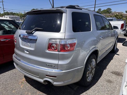 Used 2011 GMC Acadia Denali AWD/4WD image 7