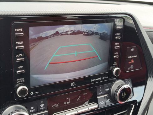 Used 2021 Toyota Highlander XSE FWD image 31