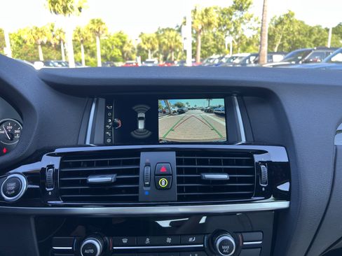 Used 2017 BMW X3 xDrive28i AWD/4WD image 25