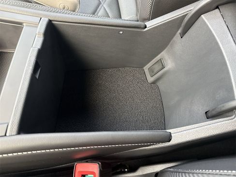 New 2026 Volkswagen Atlas Cross Sport SE image 37