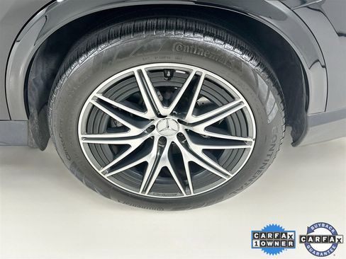 Used 2024 Mercedes-Benz GLC 43 AMG 4MATIC image 32