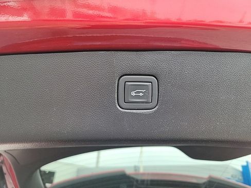 Used 2024 Chevrolet Blazer LT w/ Convenience Package AWD/4WD image 9