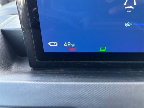 Used 2024 Chevrolet Brightdrop 400 w/ Commercial Equipment Package image 20